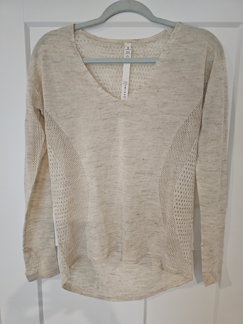 lululemon athletica Cream Lightweight Knit Long-Sleeve Top